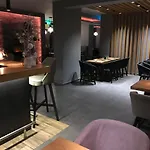 Akropolis 3*
