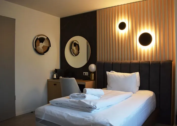 Akropolis Отель 3*