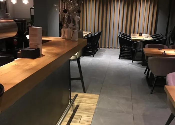 Отель Akropolis